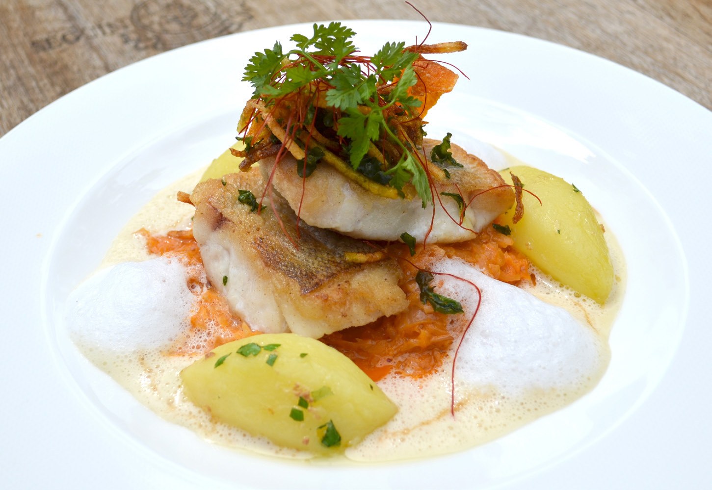 Fischgericht mit Gemüse aus der Referenzmappe Hittfelder Hus